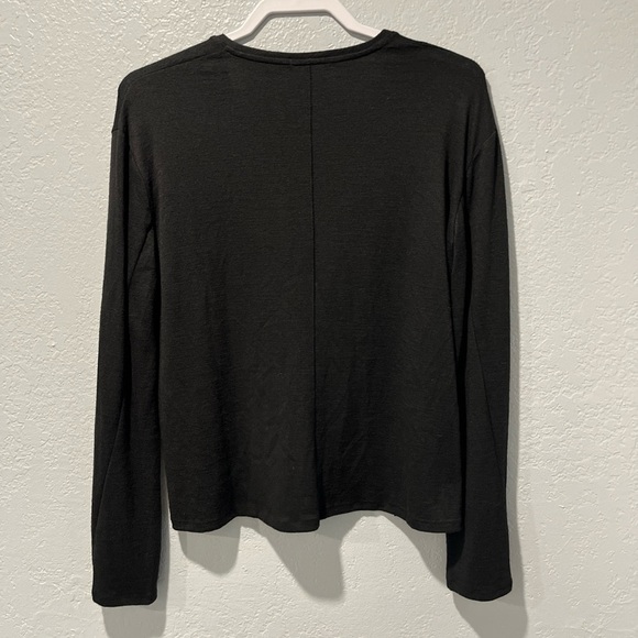 RAG & BONE WOMEN'S BLACK LONG SLEEVE V-NECK TOP TEE Sz XS - Picture 3 of 5